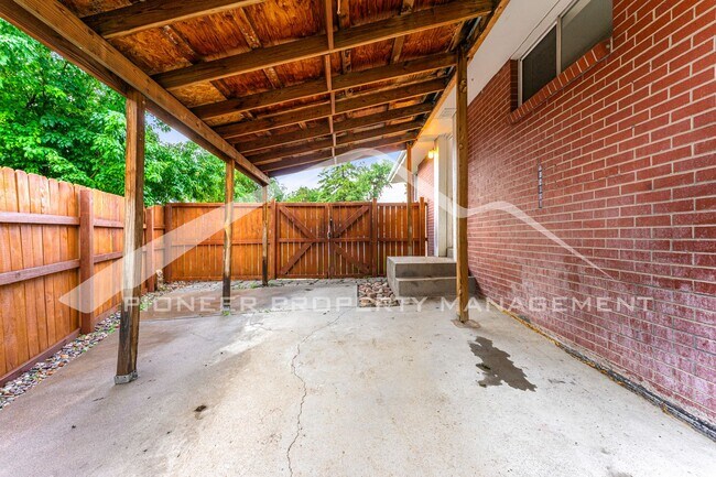 Building Photo - 9615 W 25th Pl