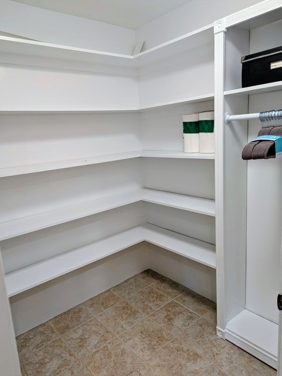 Building Photo - 20 Central St