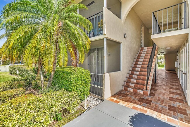Building Photo - 22795 SW 66th Ave
