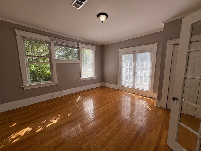 Building Photo - 2713 Vineville Ave