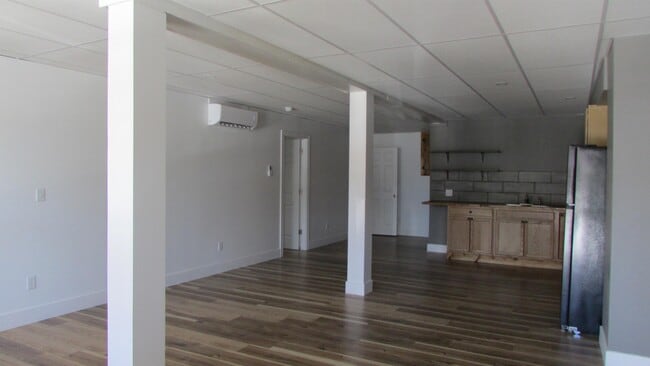 Building Photo - 332 E Fort St