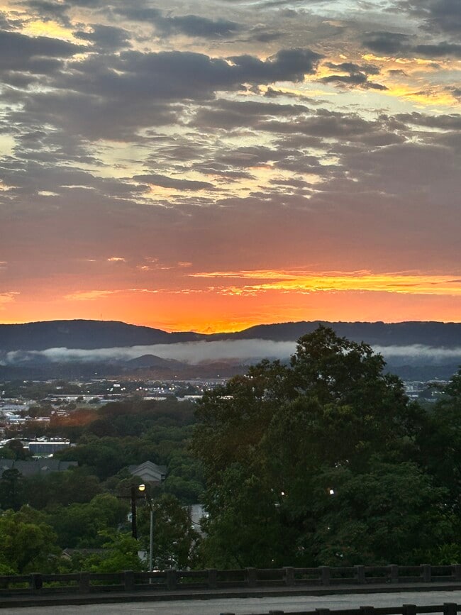 Building Photo - 1818 Old Ringgold Rd