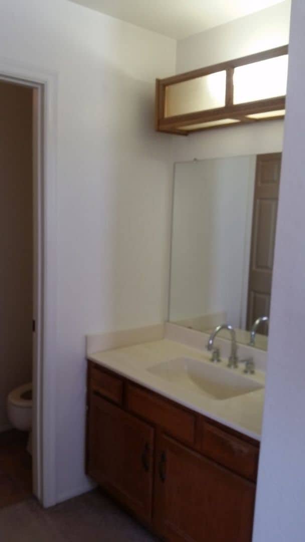 Building Photo - EXCELLENT TEMPE UNIT TOWNHOME AVAILABLE!!!