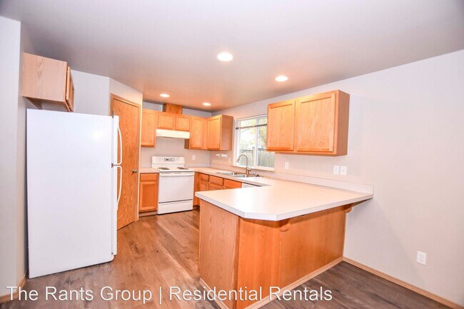 Building Photo - 3 br, 2.5 bath House - 3012 Powder Ridge S...