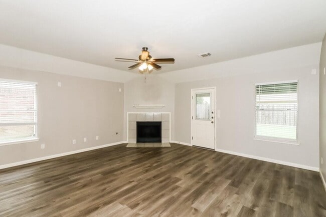 Building Photo - 9206 Aberdeen Lake Dr