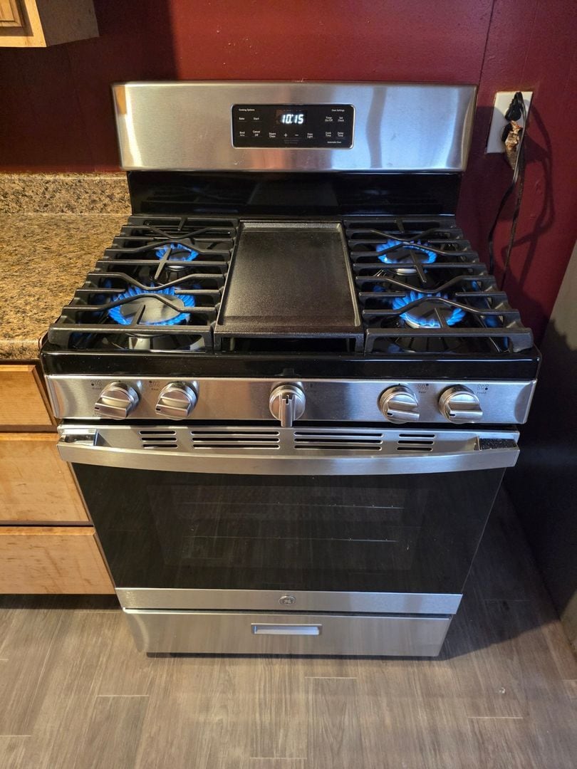 Building Photo - 15 Wall St