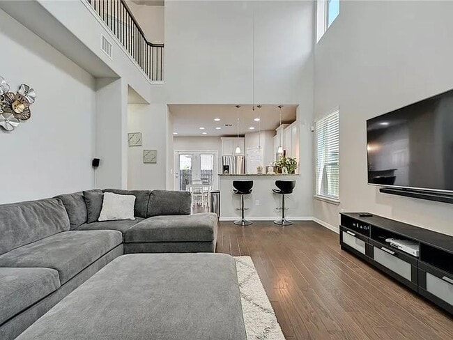 Building Photo - 906 Boatswain Wy