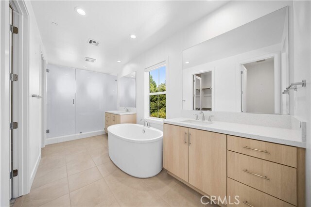 Building Photo - 360 Riverbend