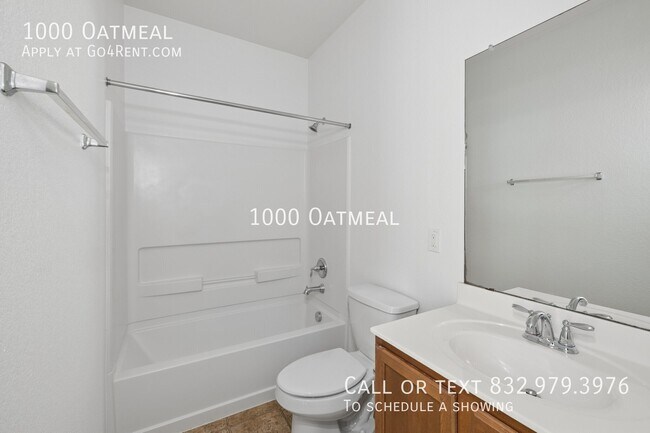 Building Photo - 1000 Oatmeal-