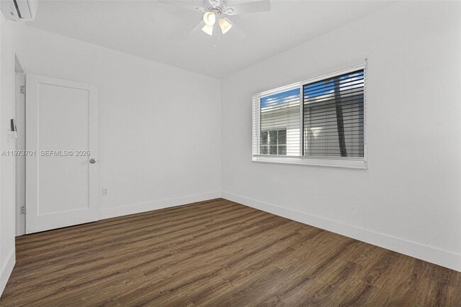 Building Photo - 319 80th St