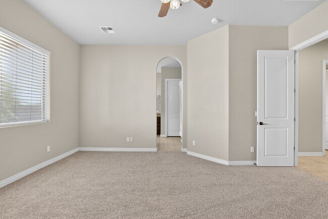 Building Photo - Luxury Meets Country Charm: Custom 5BR Home on Acreage in San Tan Valley