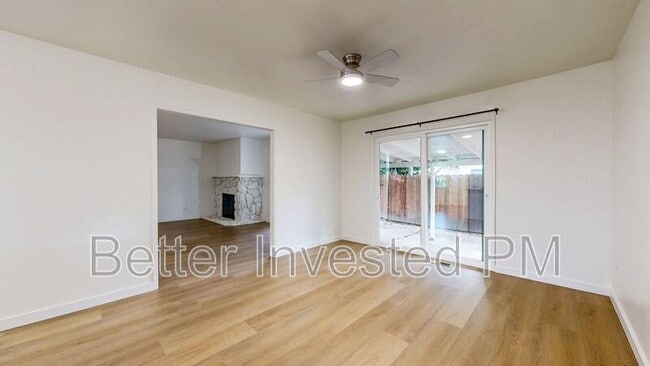 Building Photo - 570 Pomo Dr