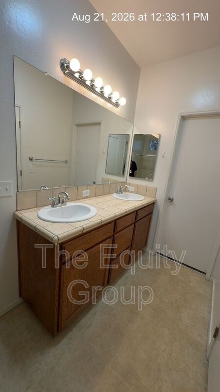 Building Photo - 6248 W Ceres Ave