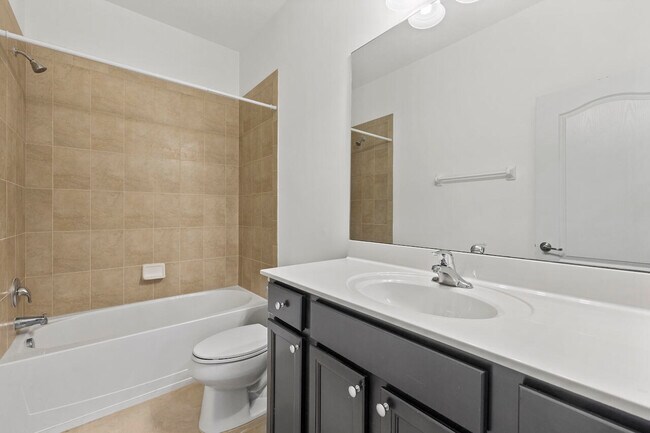 Building Photo - 9590 SW Purple Martin Way