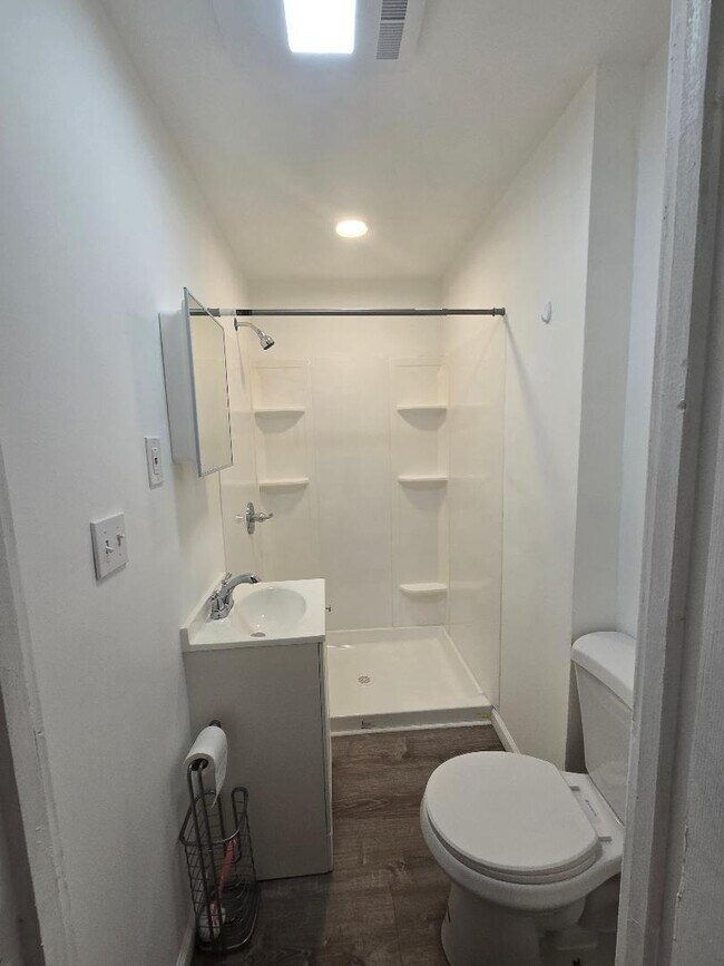 Building Photo - 3310 N Orkney St