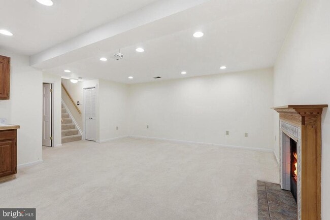 Building Photo - 10799 Adare Dr