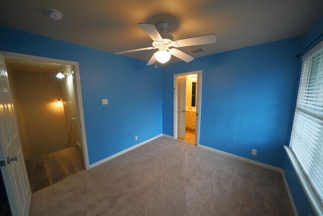 Building Photo - 68 Chapel Hill Cir