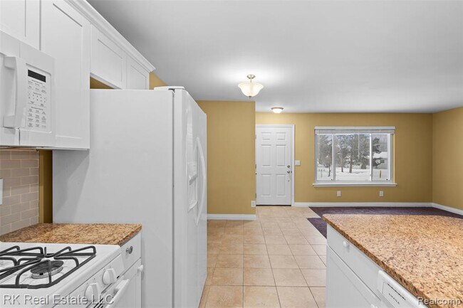 Building Photo - 58629 Wallington