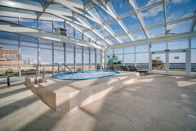 Building Photo - 3101 Boardwalk