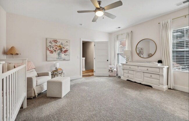 Building Photo - "Experience Nashville Charm: Spacious 3-Bed, 3.5-Bath Retreat on Byrum Avenue!" Fenced Back Yard!