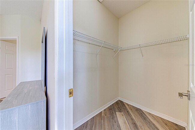 Building Photo - 360 Tupelo Cir