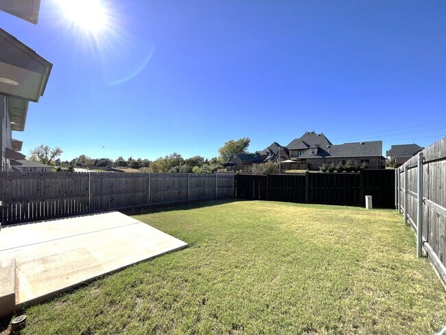 Building Photo - 13517 Blue Jacket Dr