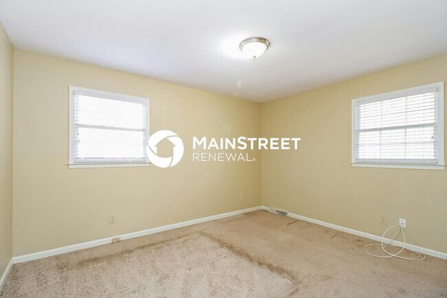 Building Photo - 3 Bedroom Pet-Friendly Home in Winston-Sal...