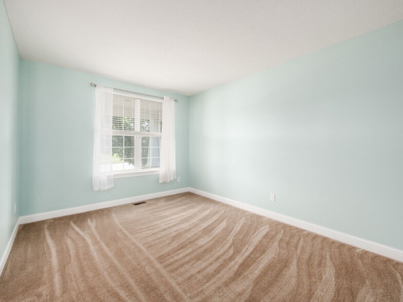 Building Photo - 1166 Caribou Run