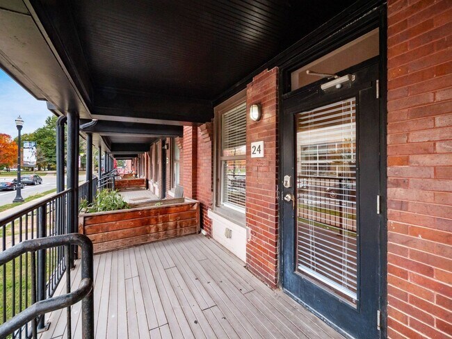 Building Photo - 24 Chittenden Ave