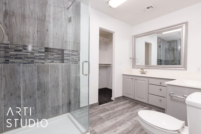 Building Photo - Beautiful 4-bedroom home!