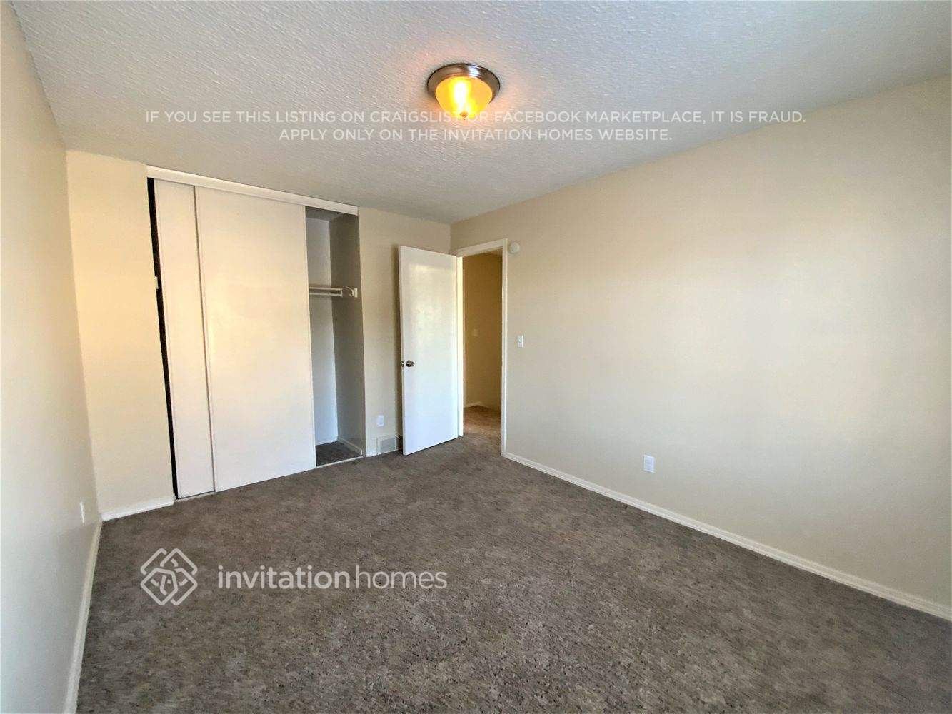 Building Photo - 2690 Ridge Dr