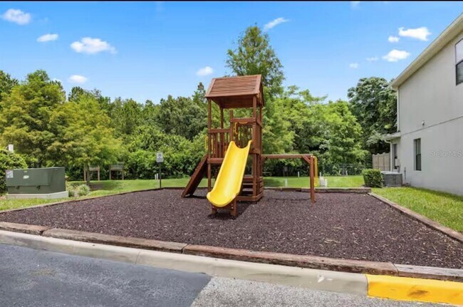 Building Photo - 4785 Terra Esmeralda Dr