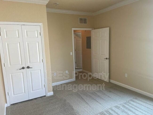 Building Photo - 1351 Tuscan Terrace