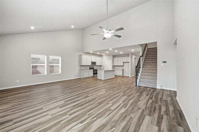 Building Photo - 206 Fieldstone Dr