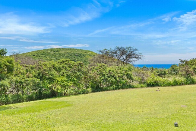 Building Photo - Ocean-View 2BR Townhome at Makakilo Cliffs | Pet-Friendly + 2 Covered Parking
