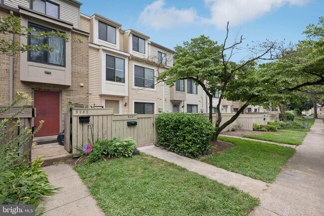 Building Photo - 9287 Chadburn Pl