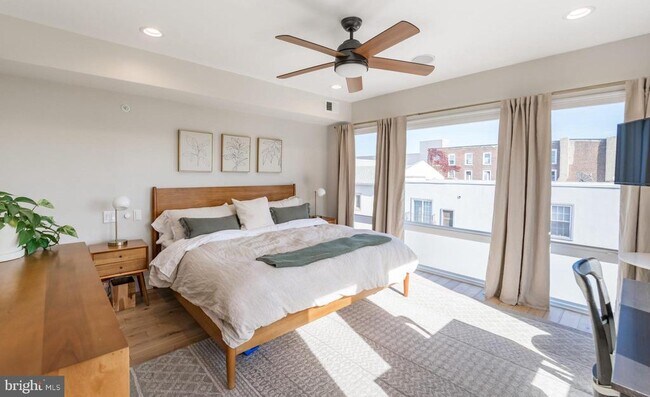 Building Photo - 1500 N Hancock St