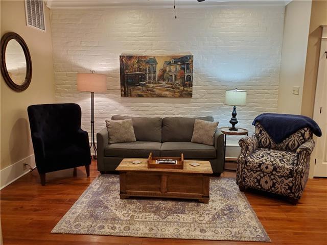 Building Photo - 216 Chartres St