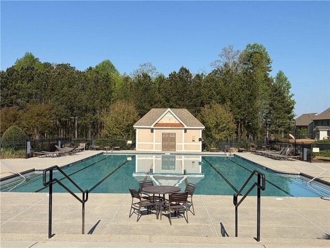 Building Photo - 804 Village Field Ct NW