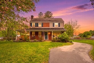 Building Photo - 528 S Old Middletown Rd