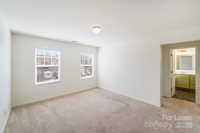 Building Photo - 12915 Hill Pine Rd
