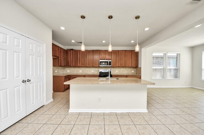 Building Photo - 24123 Adobe Ridge Ln