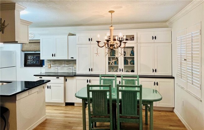 Building Photo - 5400 Florida A1A