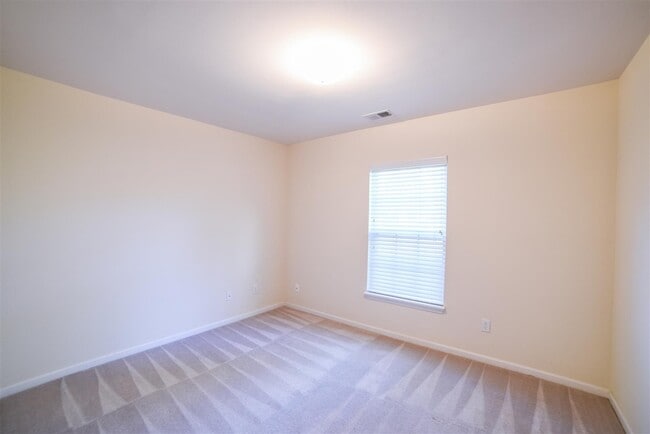 Primary Photo - 313 Breckingridge Dr