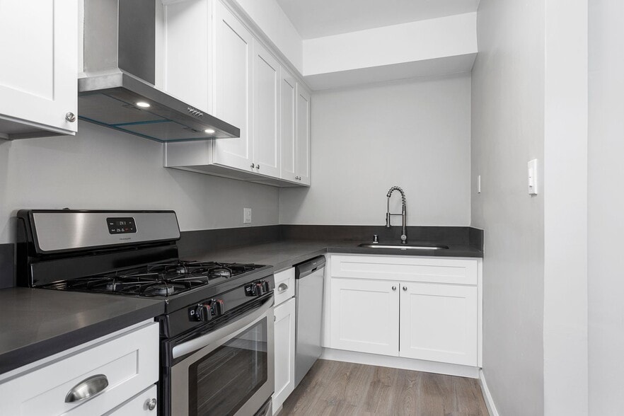 Interior Photo - WESTMORELAND