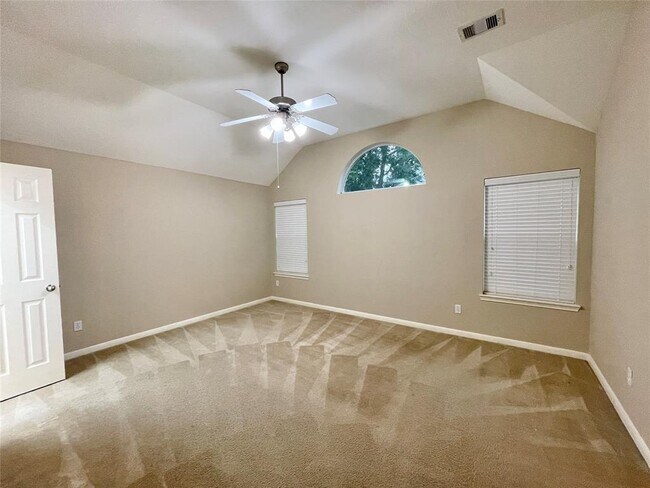 Building Photo - 6014 Conroy Pointe Ln