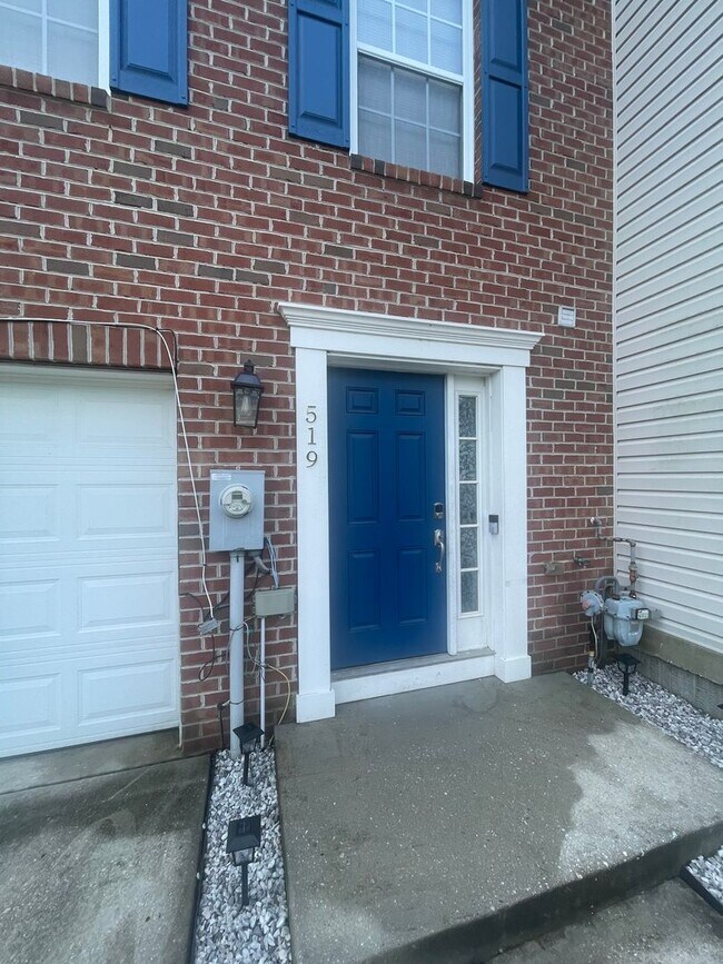 Building Photo - 519 Twinleaf Dr