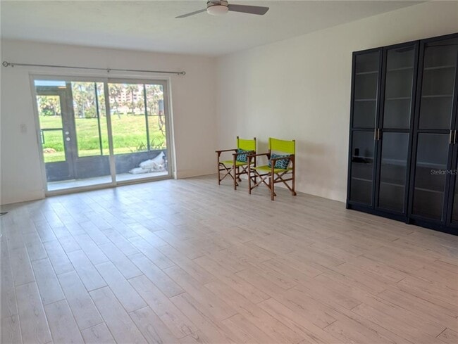 Building Photo - 34 N Ocean Palm Villas
