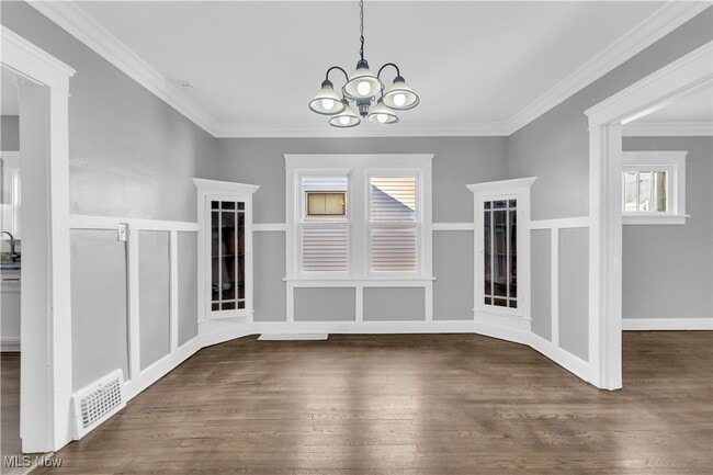 Building Photo - 3510 W 125th St