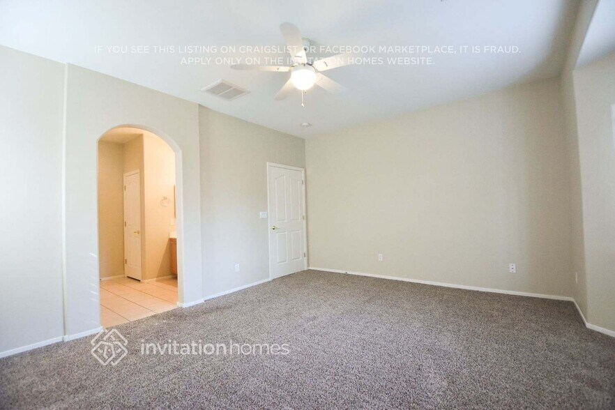Building Photo - 4131 Amberdale Ave